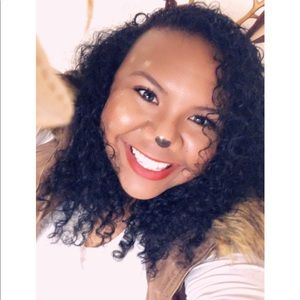 Meet your Posher, Camella